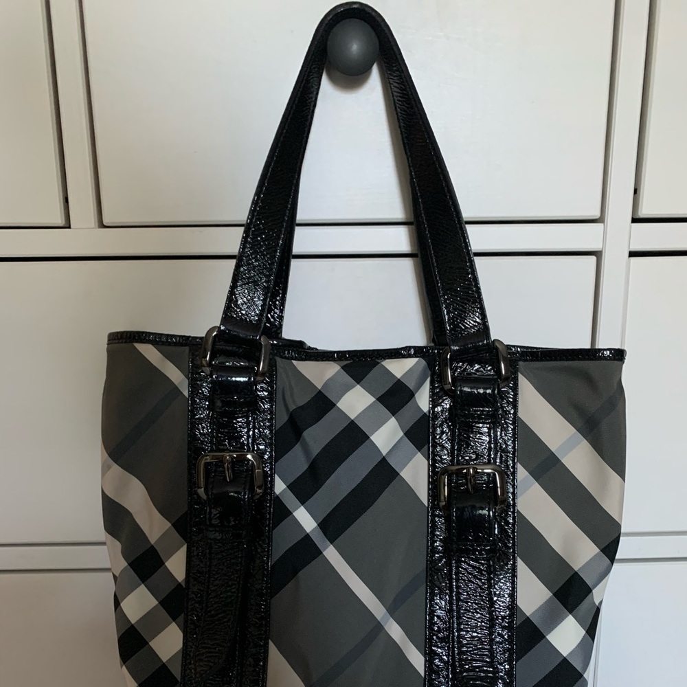Burberry tote bag